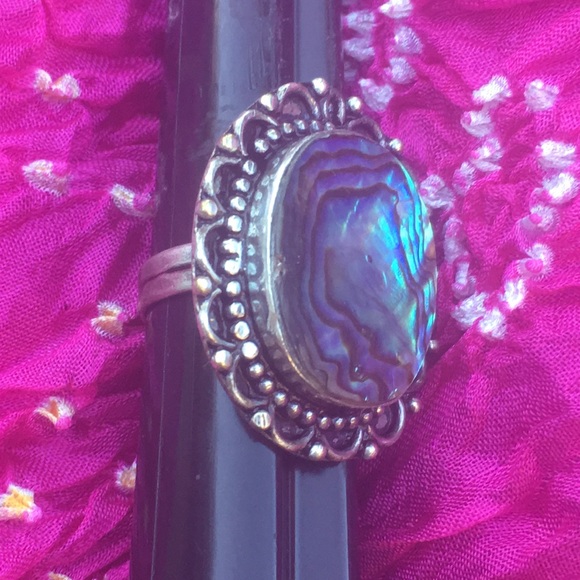 Stunning sterling/silver plate abalone ring - Picture 5 of 11